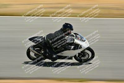 media/May-31-2025-Classic Track Day (Sat) [[da23ab3028]]/Group B/Session 4 (Turns 4 and 6)/